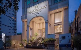 Hm Grand Central Hotel